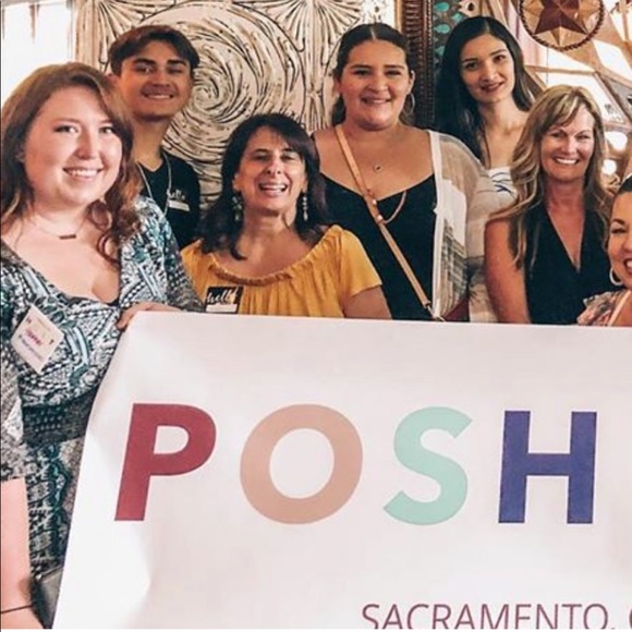 Meet your Posher, Shannon - Picture 7 of 8